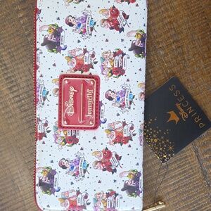 NWT snow white loungefly wallet